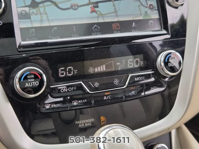 Used 2017 White Nissan Platinum image 21