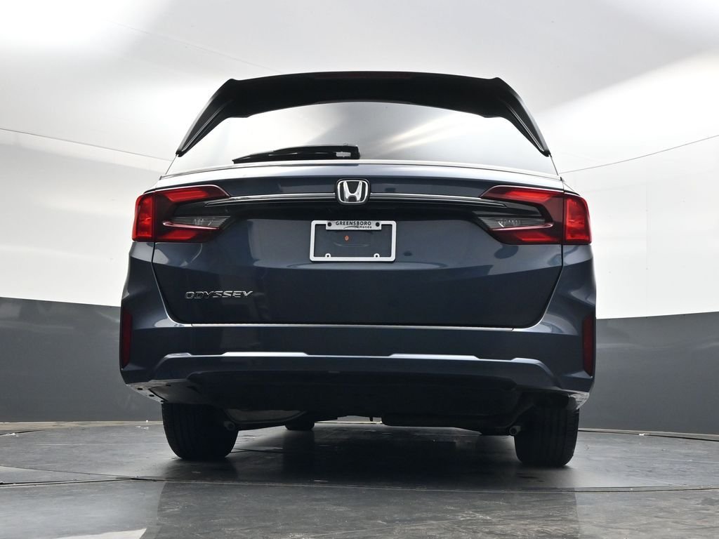 Used 2025  Honda EX-L image 36