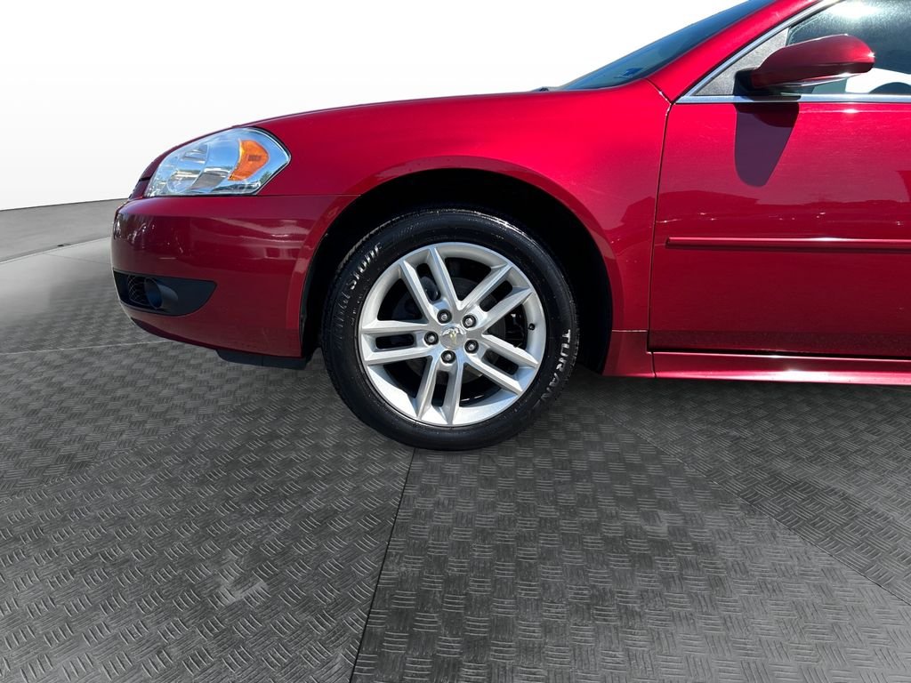Used 2015 Crystal Red Tint Chevrolet LTZ image 14