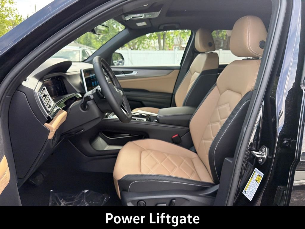 New 2026  Volkswagen SE w/Technology image 10