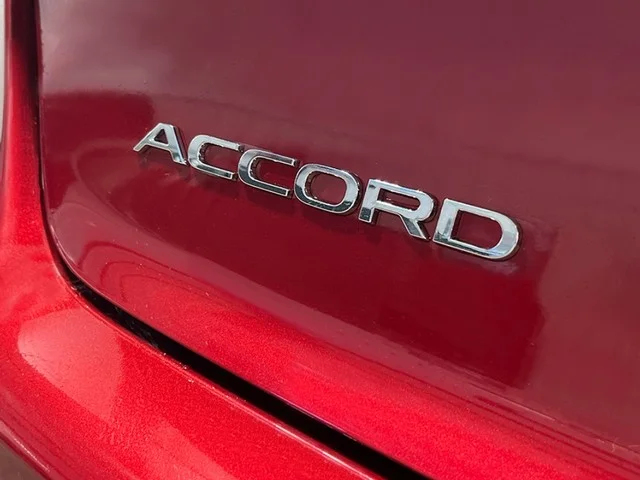 New 2026 Radiant Red Metallic Honda SE image 7