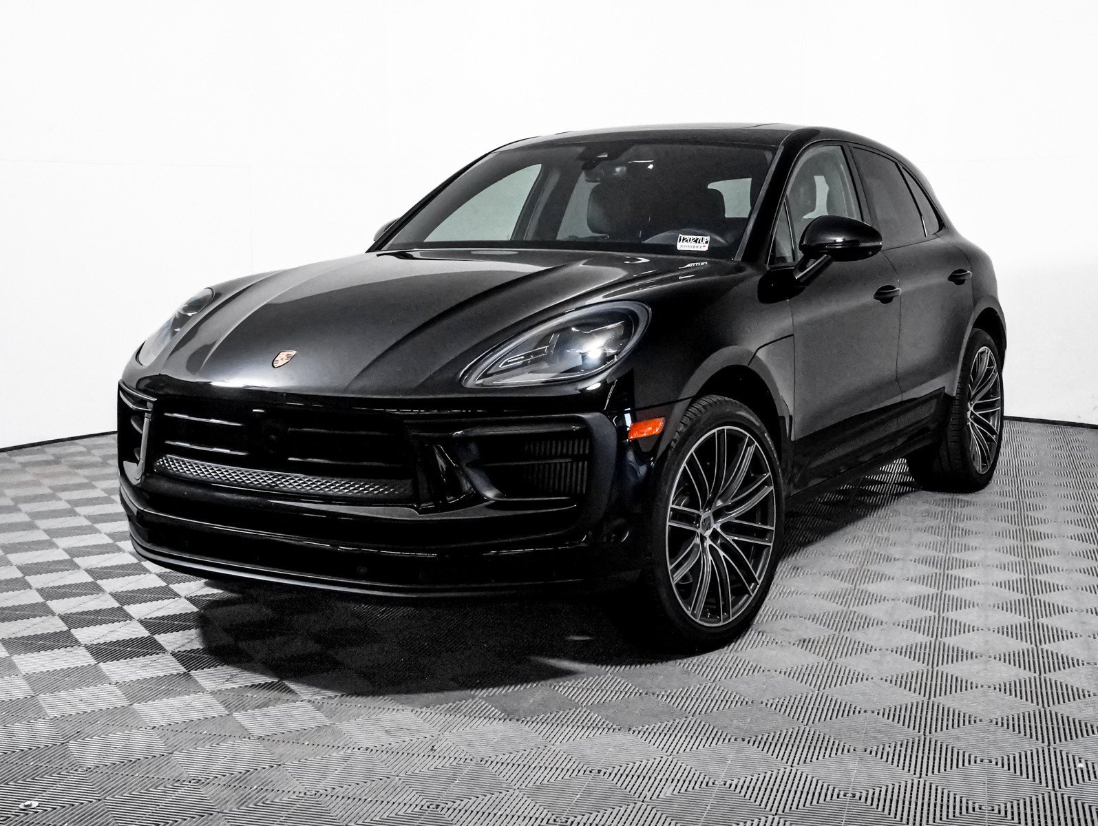 2024 Porsche Macan