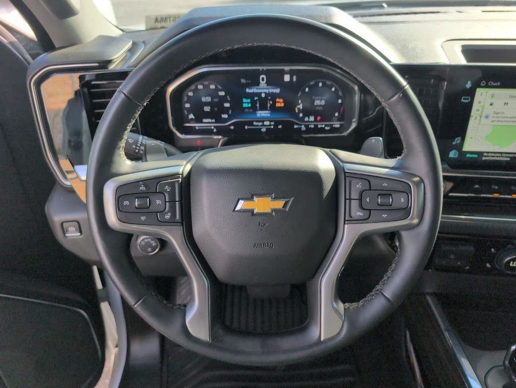 Used 2023 White Chevrolet LT image 15