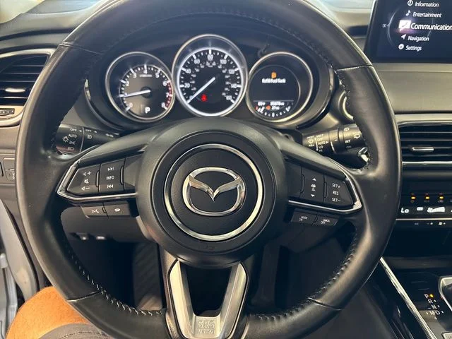 Used 2023 Sonic Silver Metallic Mazda Touring image 8