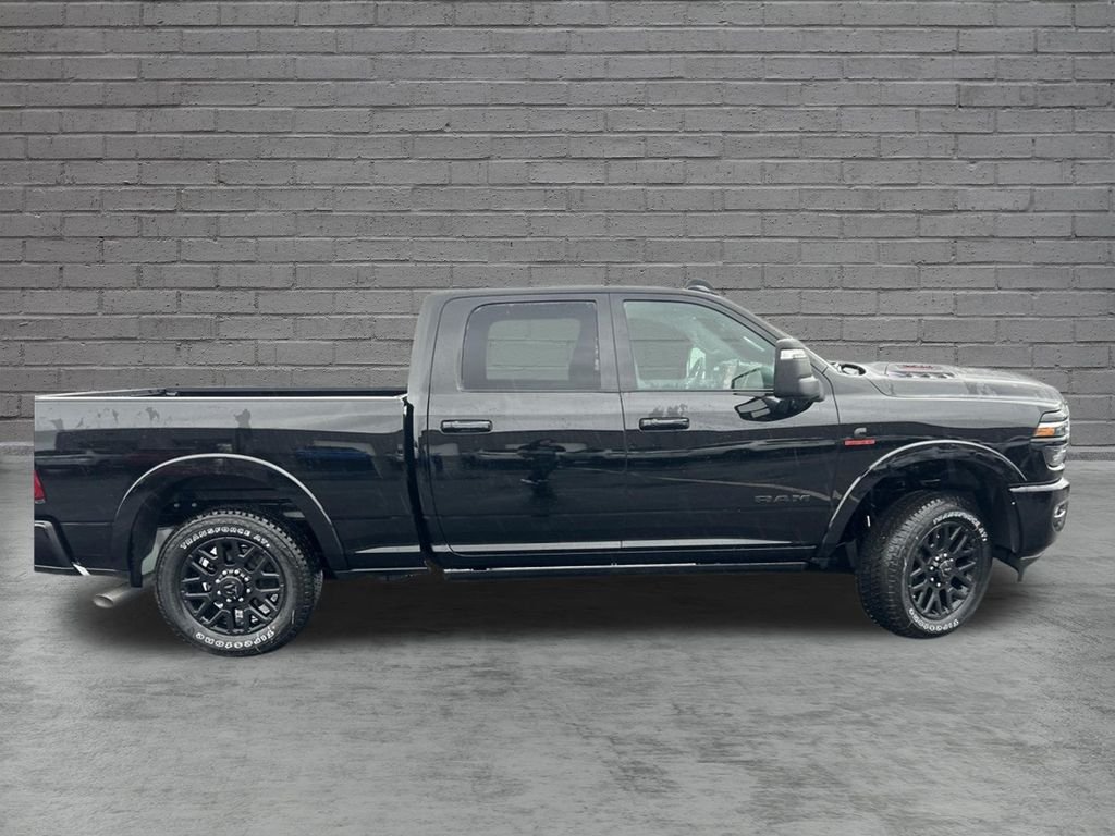 New 2026 Diamond Black Crystal Pearl-Coat Exterior Paint RAM Limited image 9