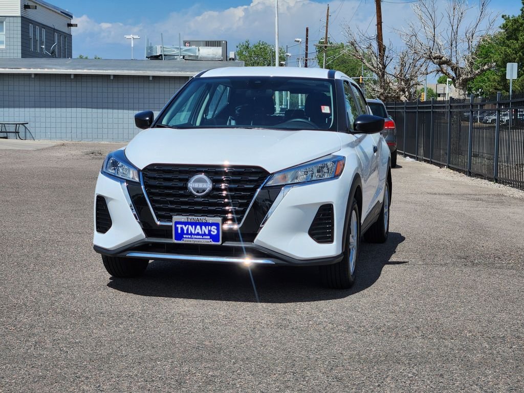 Certified Used 2024 White Nissan S image 3