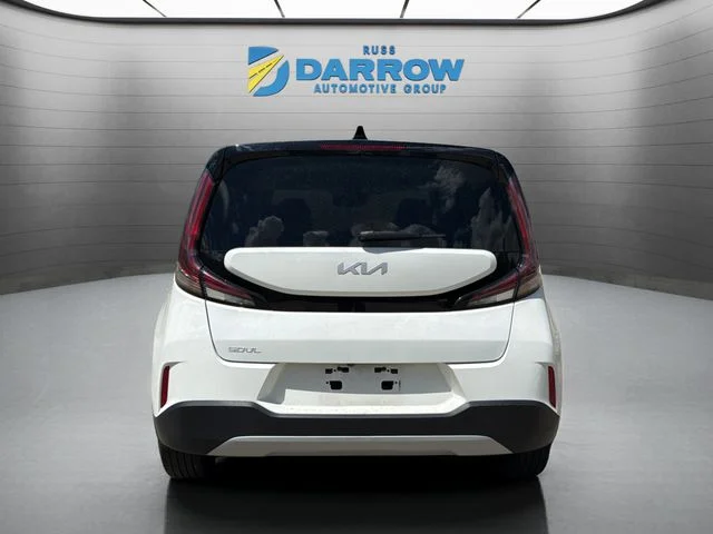Used 2023 White Kia S image 4