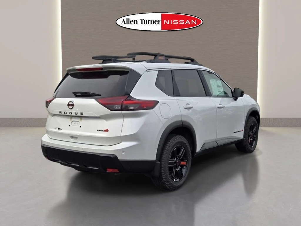 New 2026 Everest White Pearl TriCoat Nissan Rock Creek® image 7