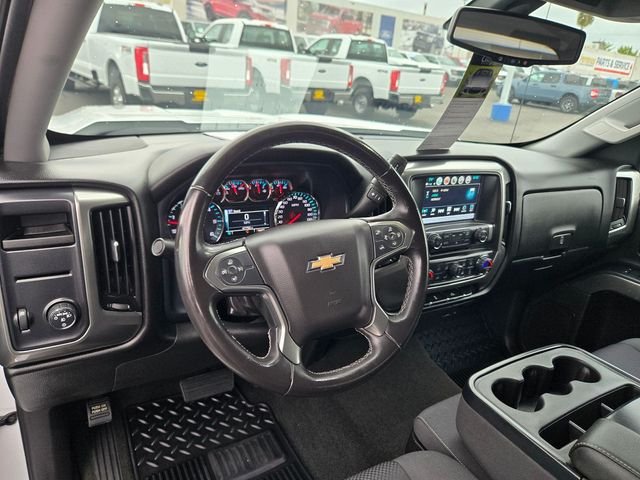 Used 2018 White Chevrolet LT image 6