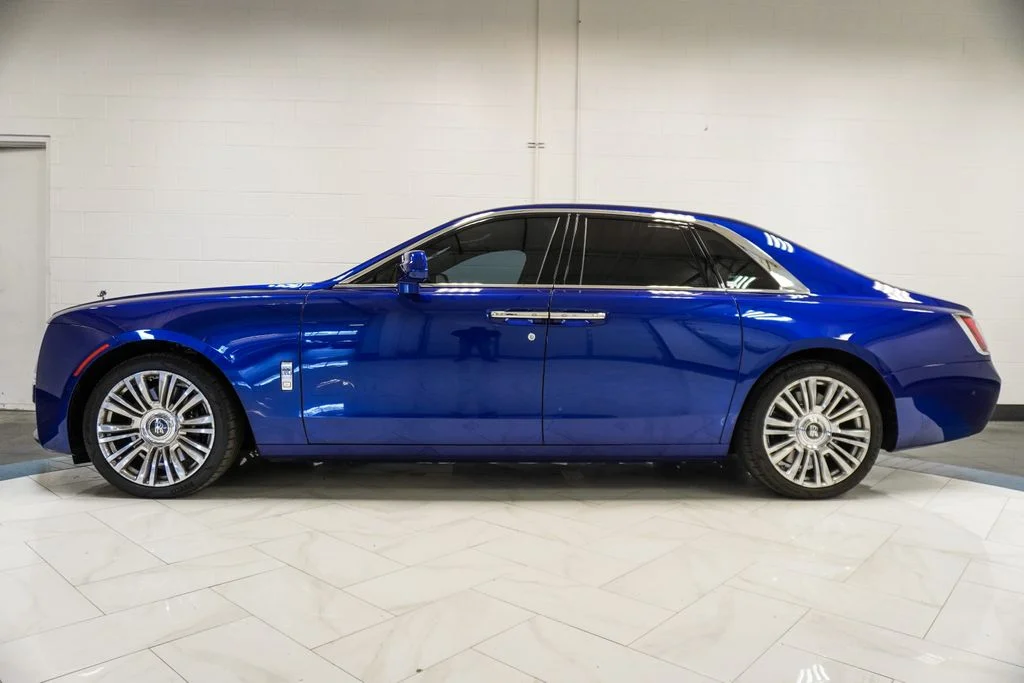 Used 2024 Blue Rolls-Royce Base image 37
