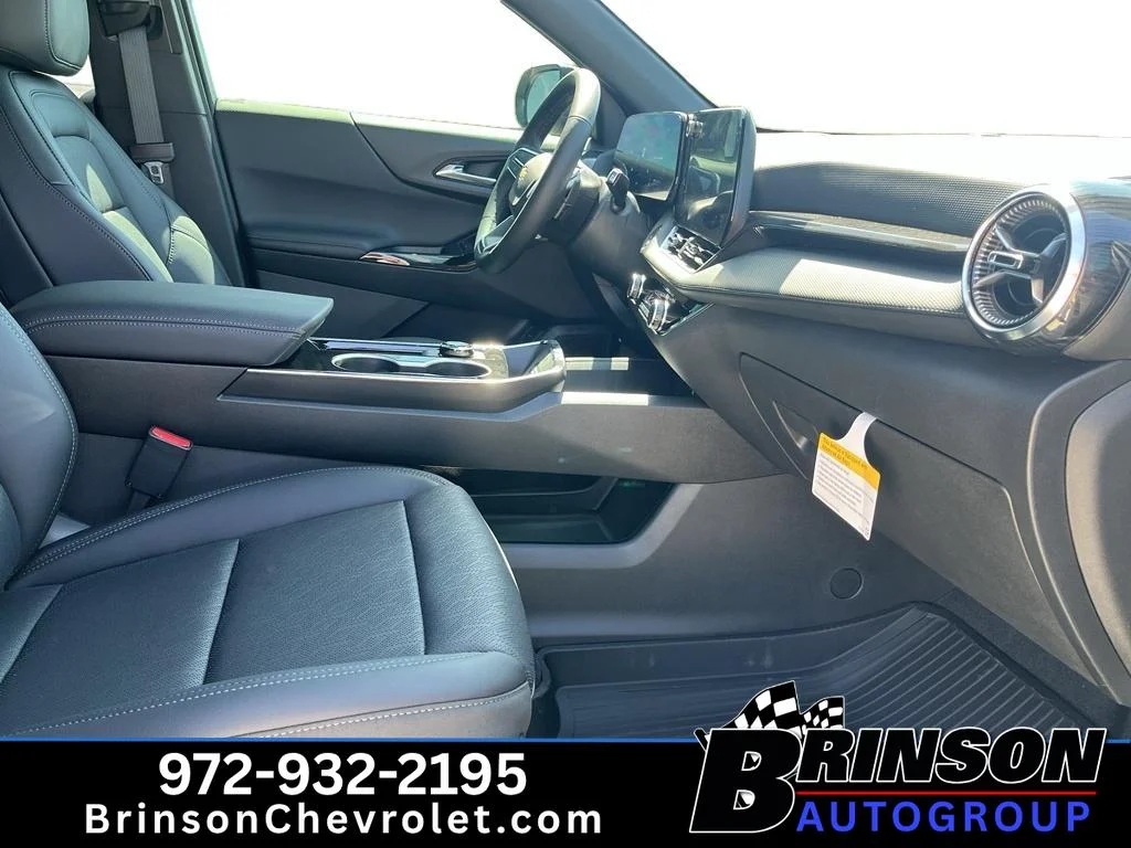 New 2027 Sterling Gray Metallic Chevrolet LT image 5
