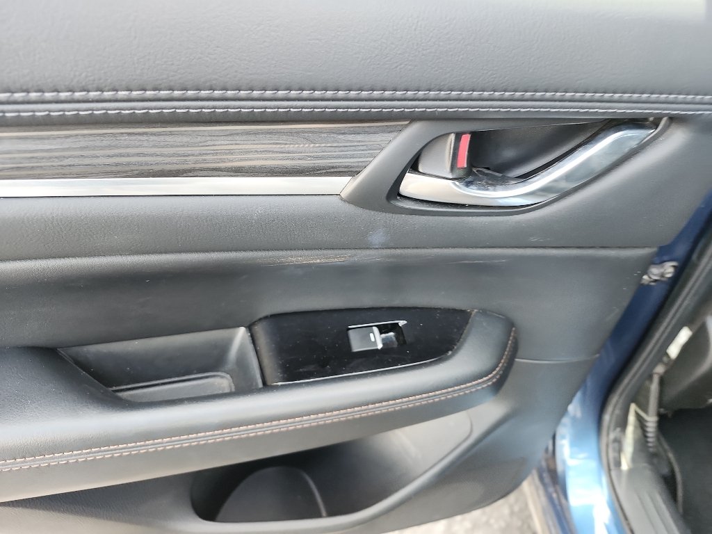 Used 2018 Eternal Blue Mica Mazda Grand Touring image 15