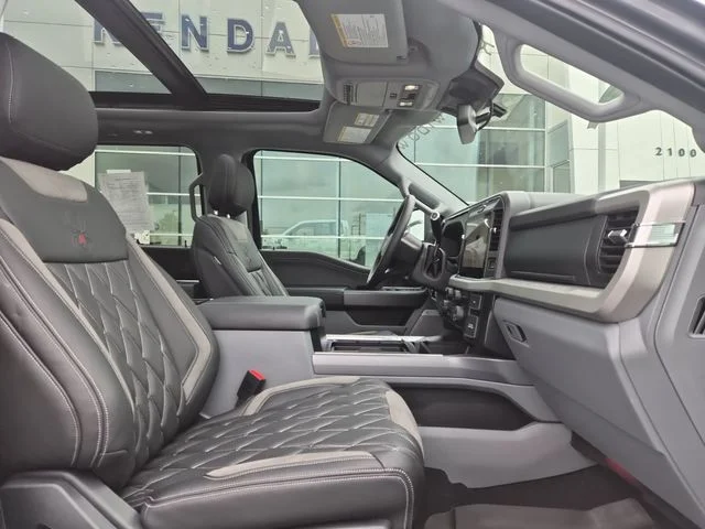 2025 Ford F-250 Super Duty XLT - Photo 30