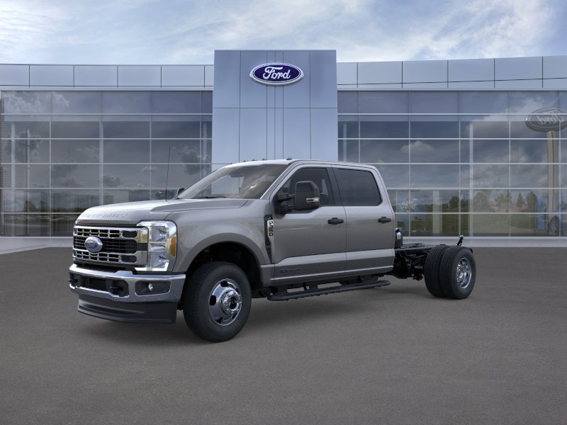 2026 Ford F-350 Super Duty Chassis Cab