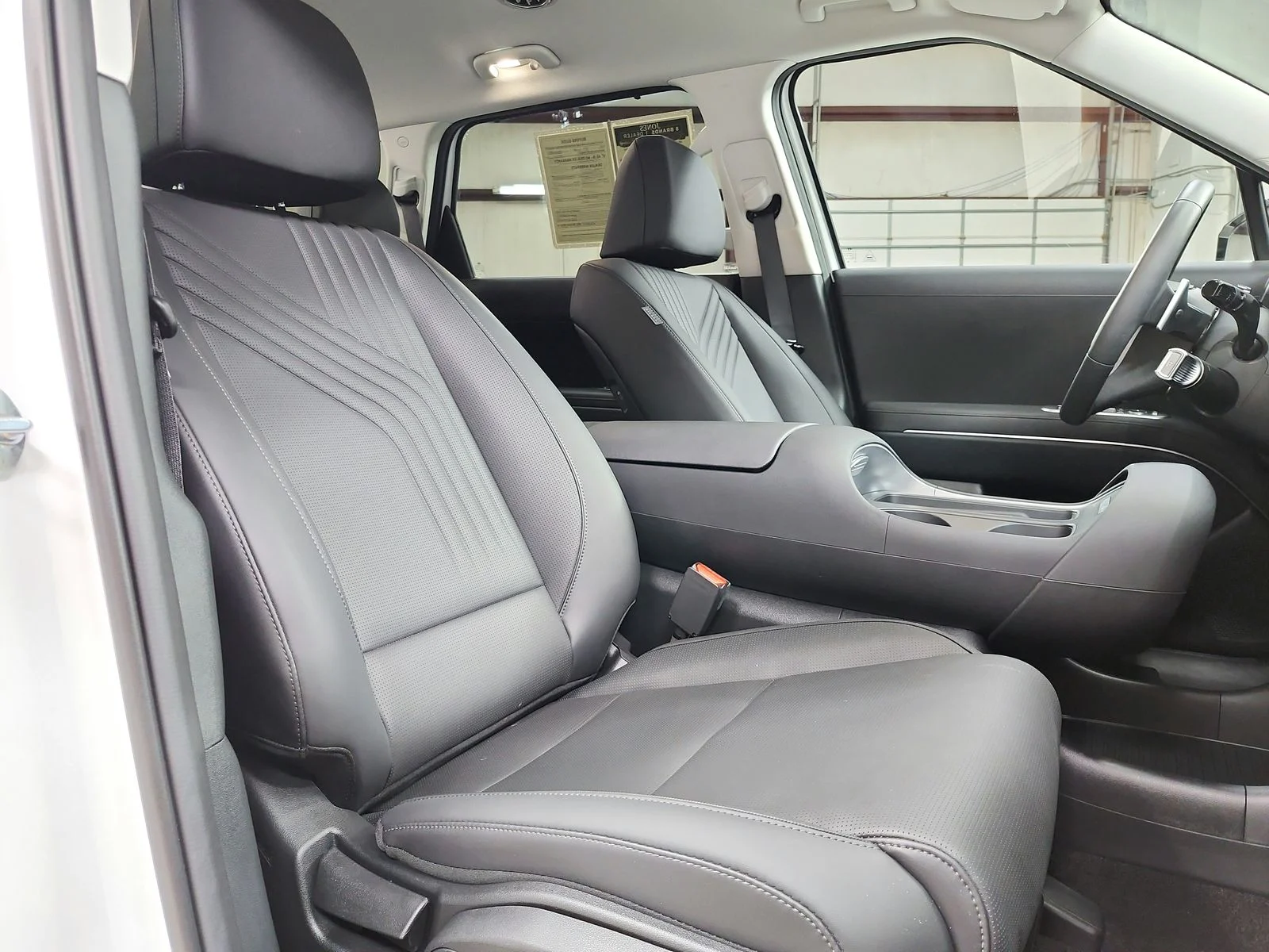 Used 2026 White Hyundai SEL image 43