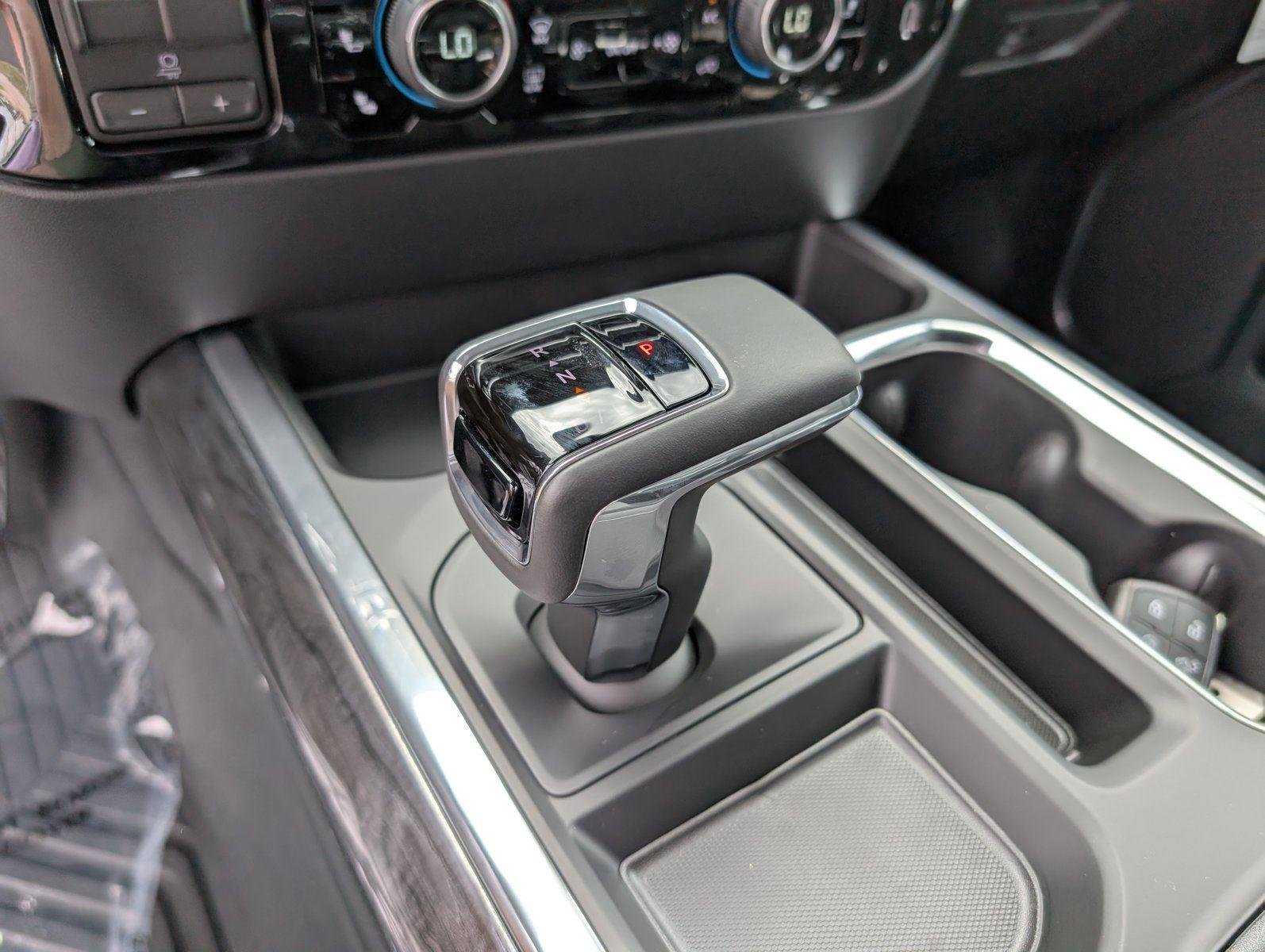 2026 Chevrolet Silverado 1500 LTZ - Photo 19
