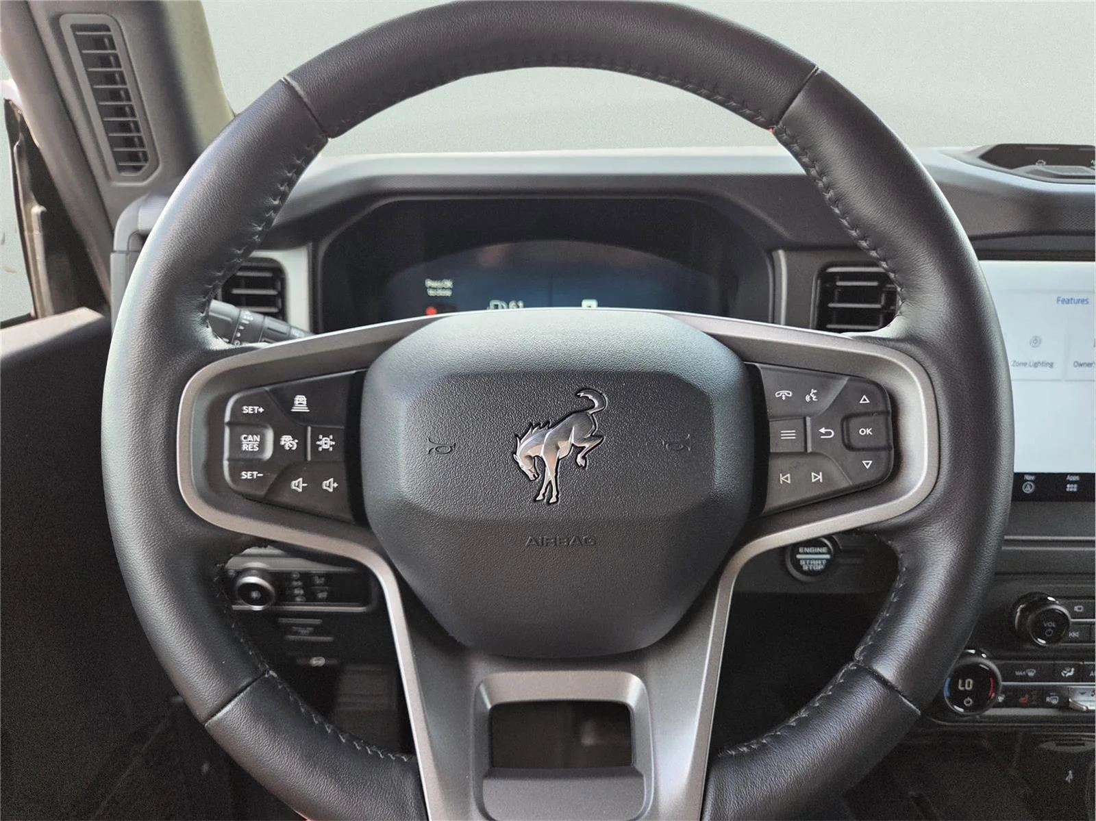 Used 2025 Shadow Black Ford Badlands image 24
