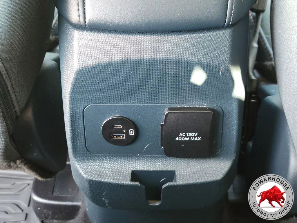 Used 2024 Green Ford XLT image 17
