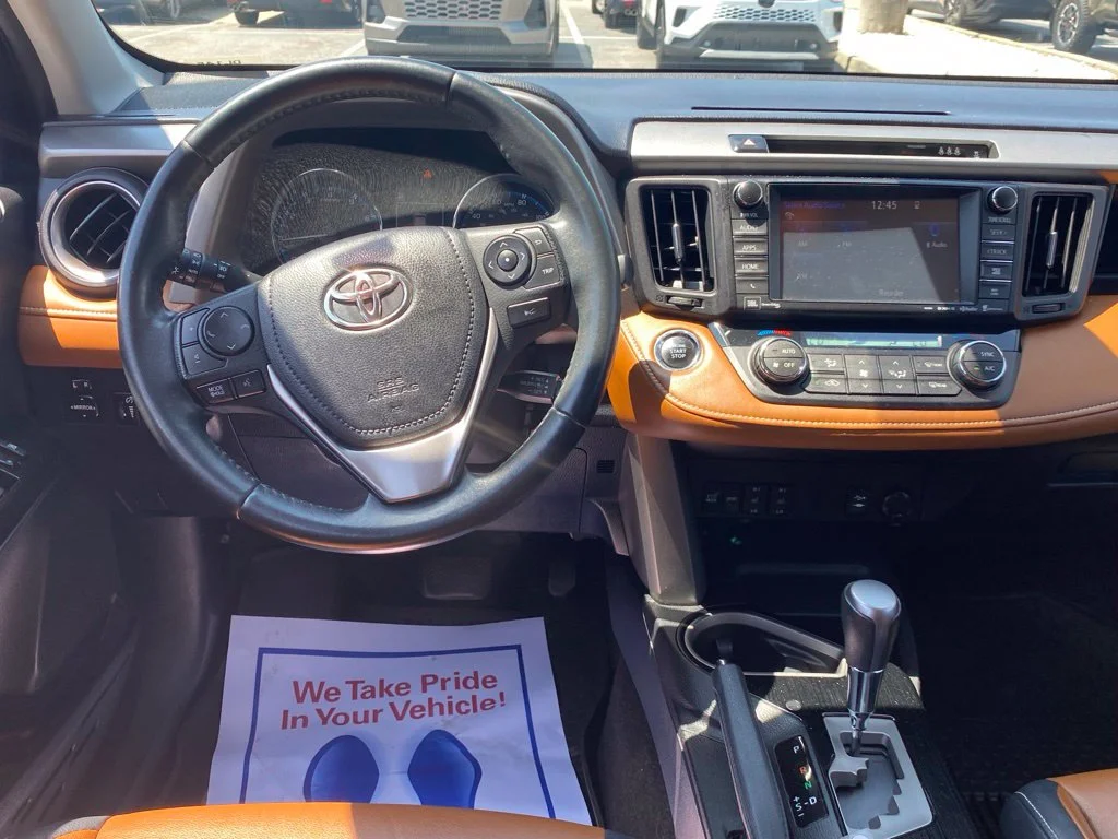 Used 2017 White Toyota Limited image 8