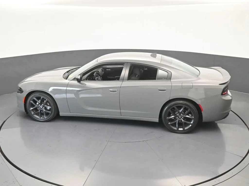 Used 2023 Destroyer Gray Clearcoat Dodge SXT image 47