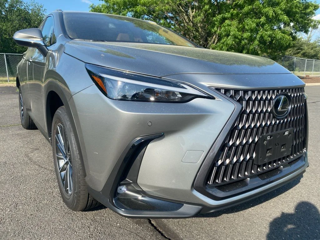 2025 Lexus NX 350h 350h Premium AWD's photo