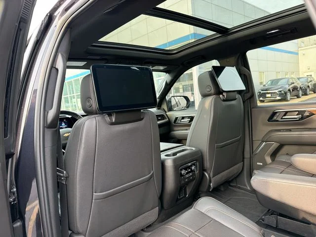 Used 2025 Gray Chevrolet High Country image 26