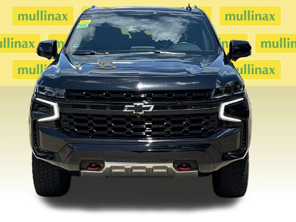 Certified Used 2023 Black Chevrolet Z71 image 15