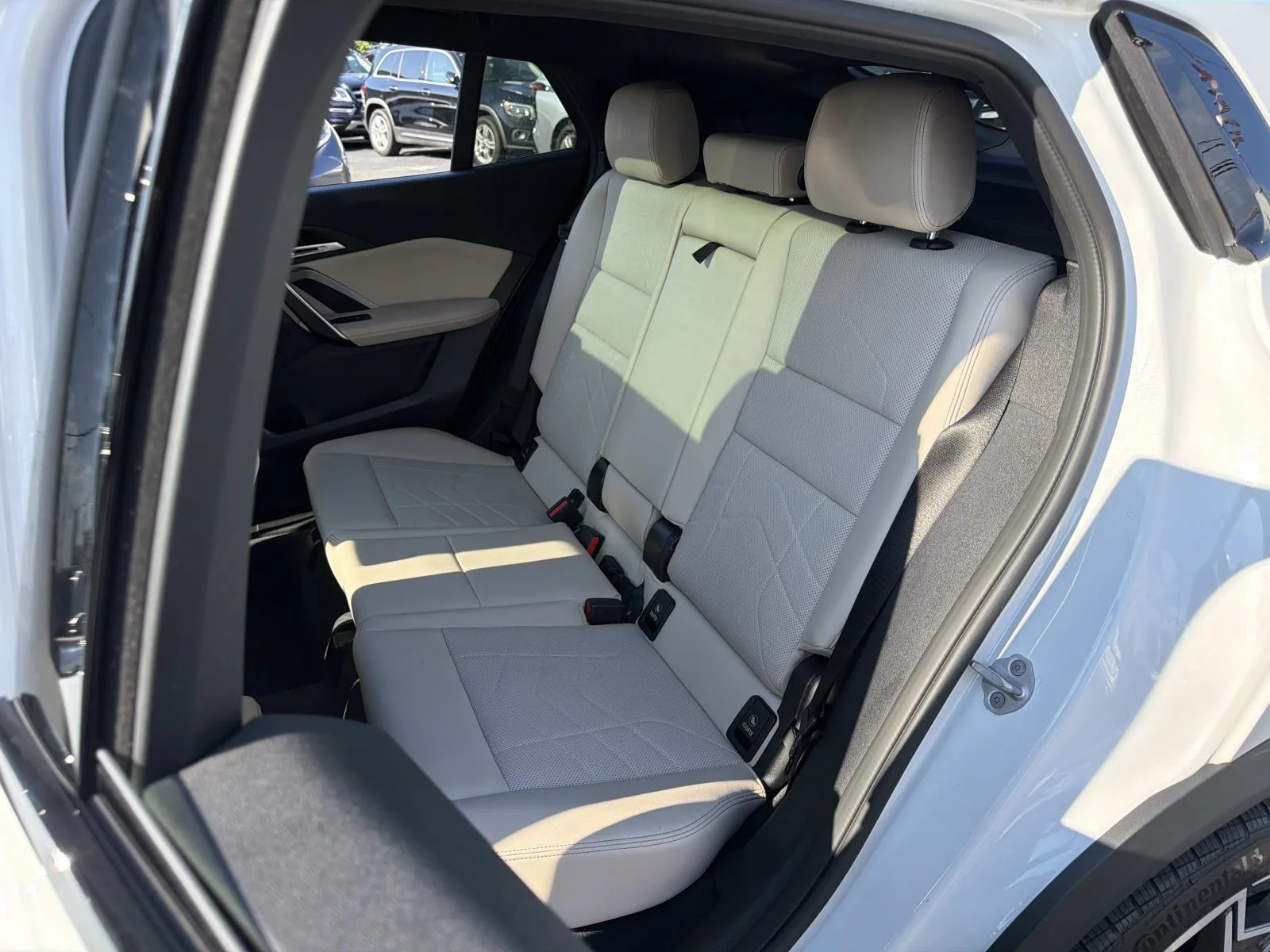 2025 BMW X2 28i - Photo 13