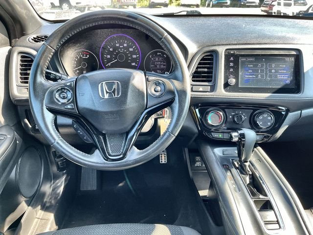 Used 2019  Honda Sport image 13