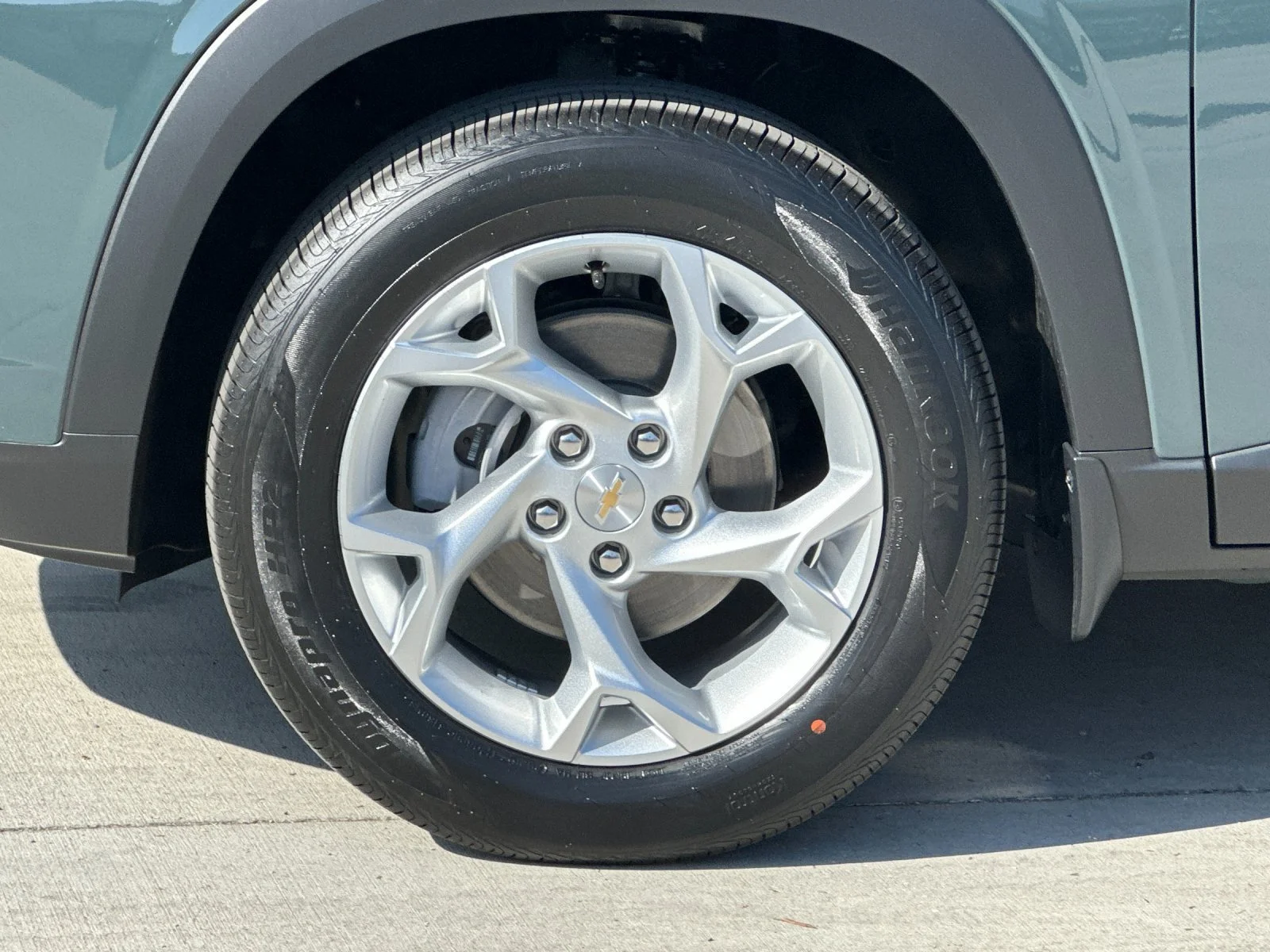 2026 Chevrolet Trax LS - Photo 25