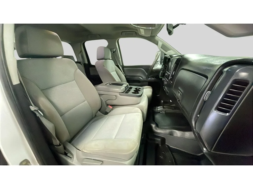 Used 2016 Summit White Chevrolet Work Truck image 17
