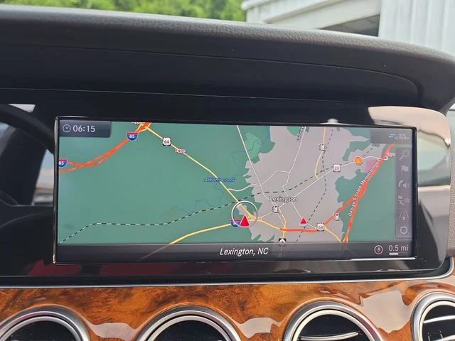 Used 2019  Mercedes-Benz E 300 image 23