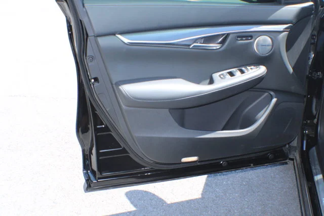 Used 2025 Black Obsidian INFINITI SPORT image 6