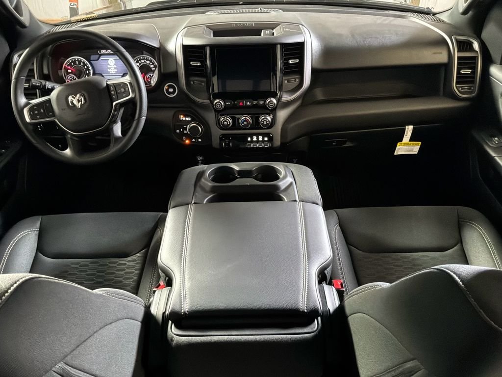 New 2026 Granite Crystal Metallic Clearcoat RAM Warlock image 23