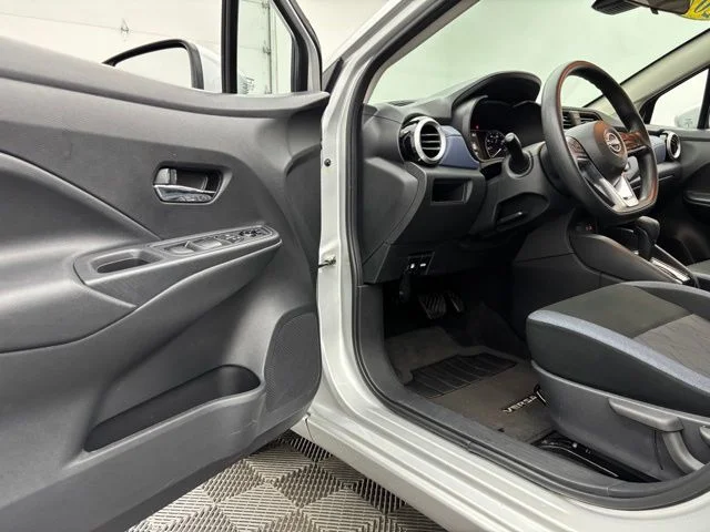 Used 2024 Brilliant Silver Metallic Nissan 1.6 SV image 13