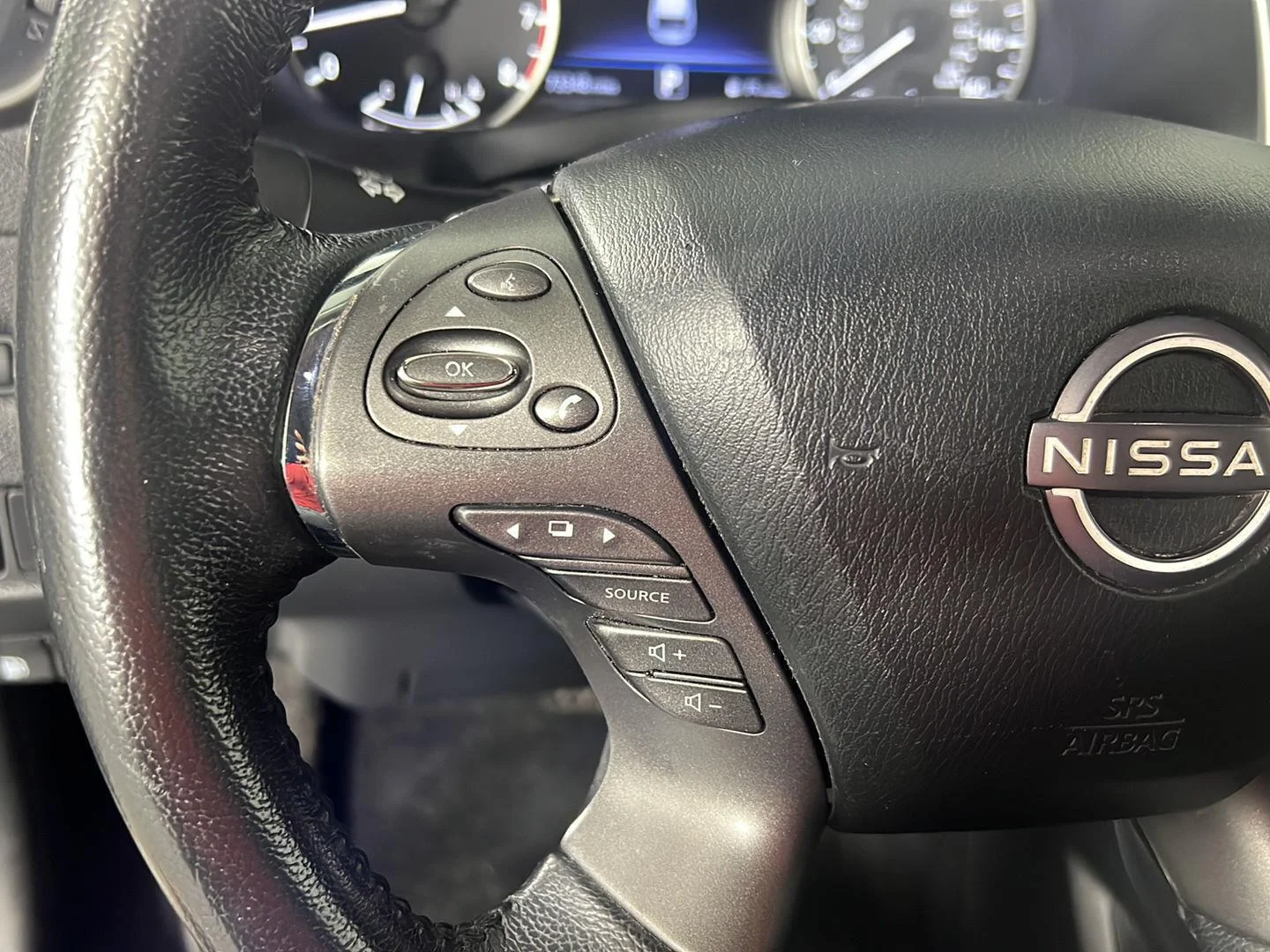 Used 2023 Super Black Nissan SV image 20