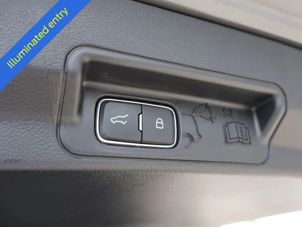Certified Used 2025 Gray Metallic Ford ST-Line image 18
