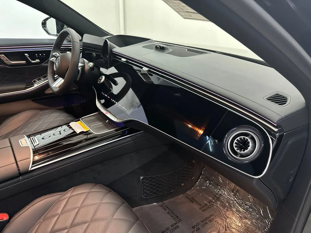 New 2027 Black Mercedes-Benz S 580 image 22
