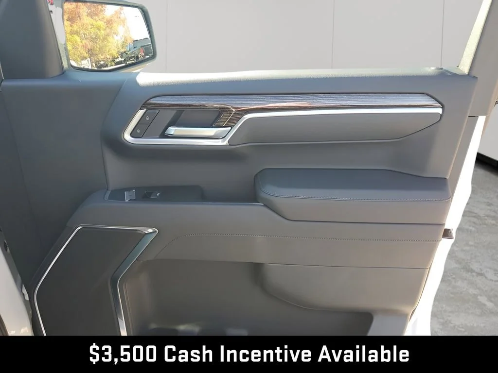 New 2026 Summit White GMC SLE image 48