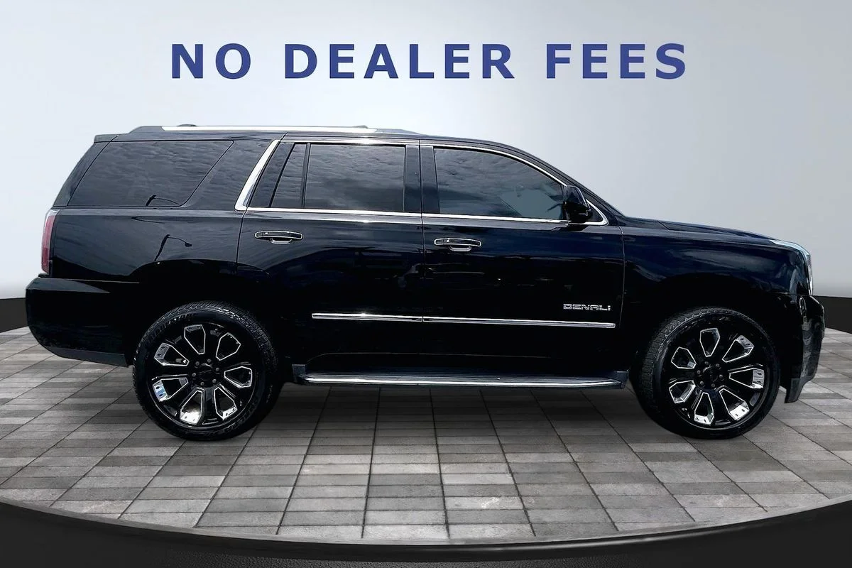 Used 2018 Black GMC Denali image 32