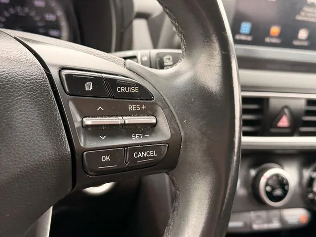 Used 2019 Blue Hyundai SEL image 20