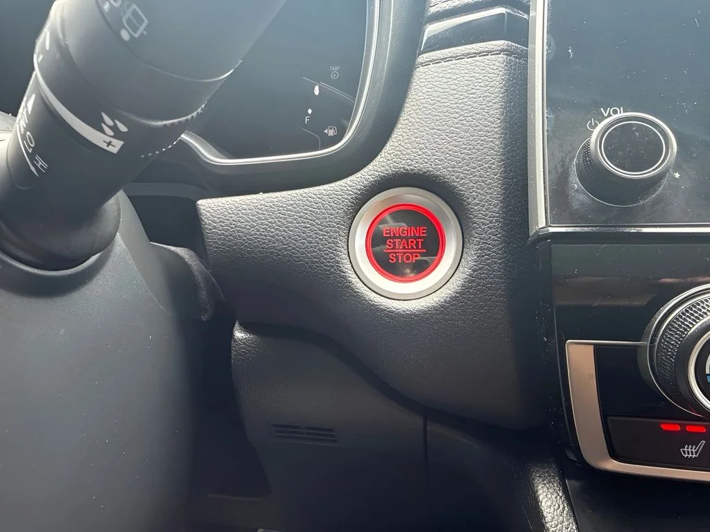 Used 2018  Honda EX image 14