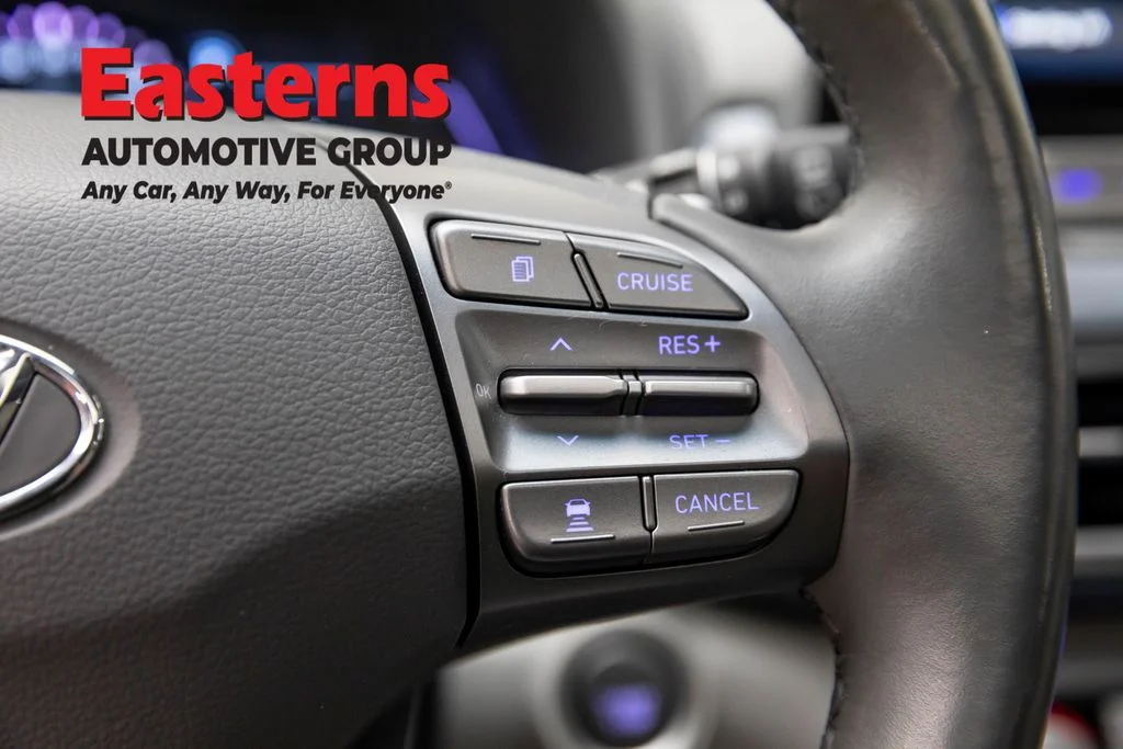Used 2021 Black Hyundai Ultimate image 16