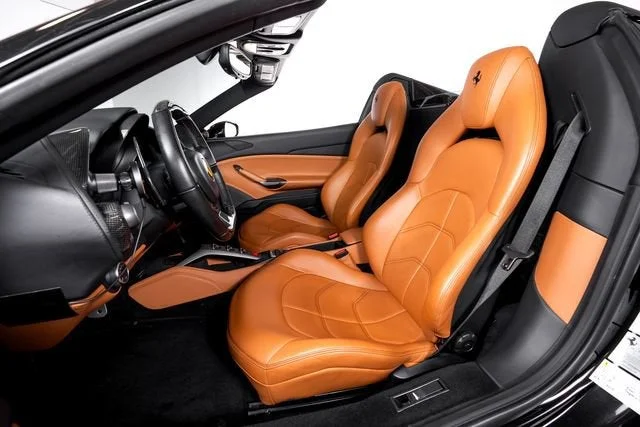 Certified Used 2018 Nero Daytona Ferrari  image 4