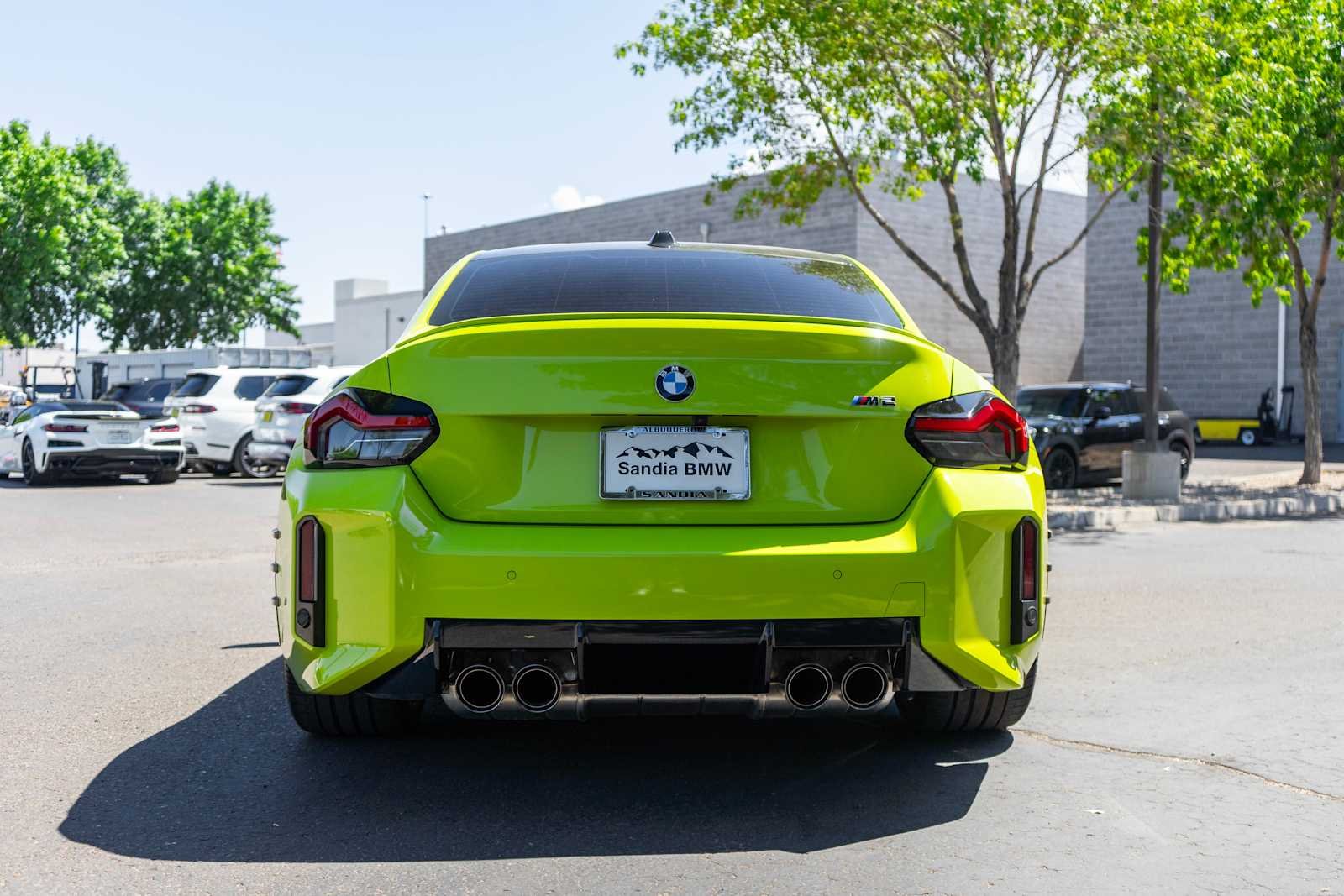 Used 2026 Sao Paulo Yellow BMW  image 9