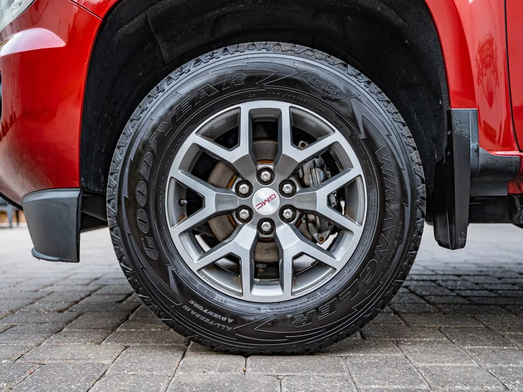 Used 2015 Copper Red Metallic GMC SLE1 image 10
