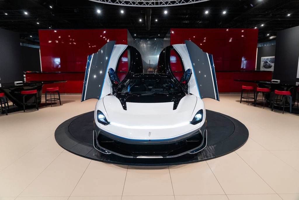 Used 2024 White Pininfarina Anniversario image 42