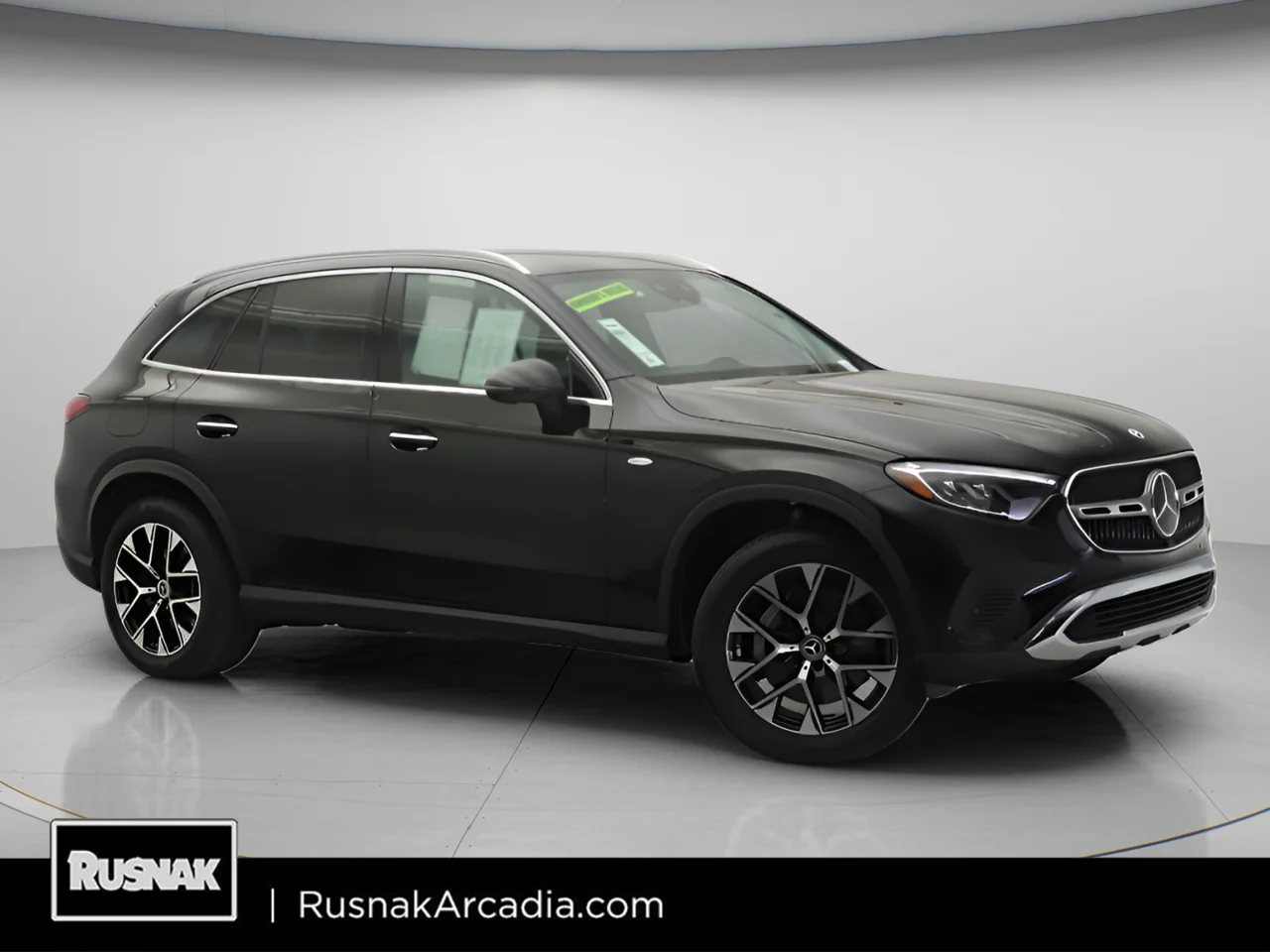 2025 Mercedes-Benz GLC