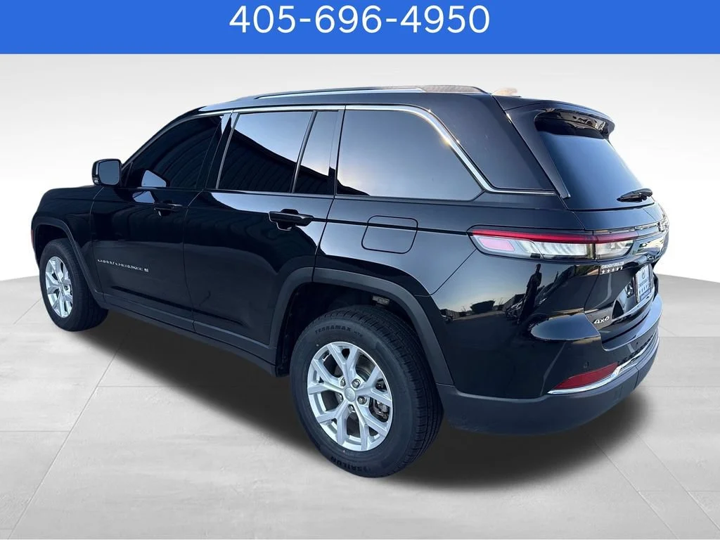 Pre-Owned 2023 Jeep Grand Cherokee Limited