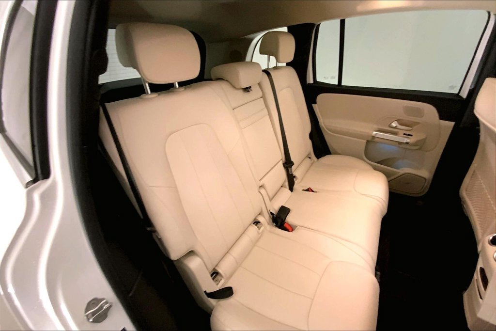 Used 2023 Polar White Mercedes-Benz 350 image 15